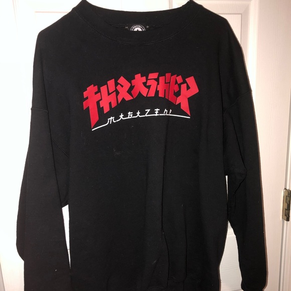 crewneck thrasher